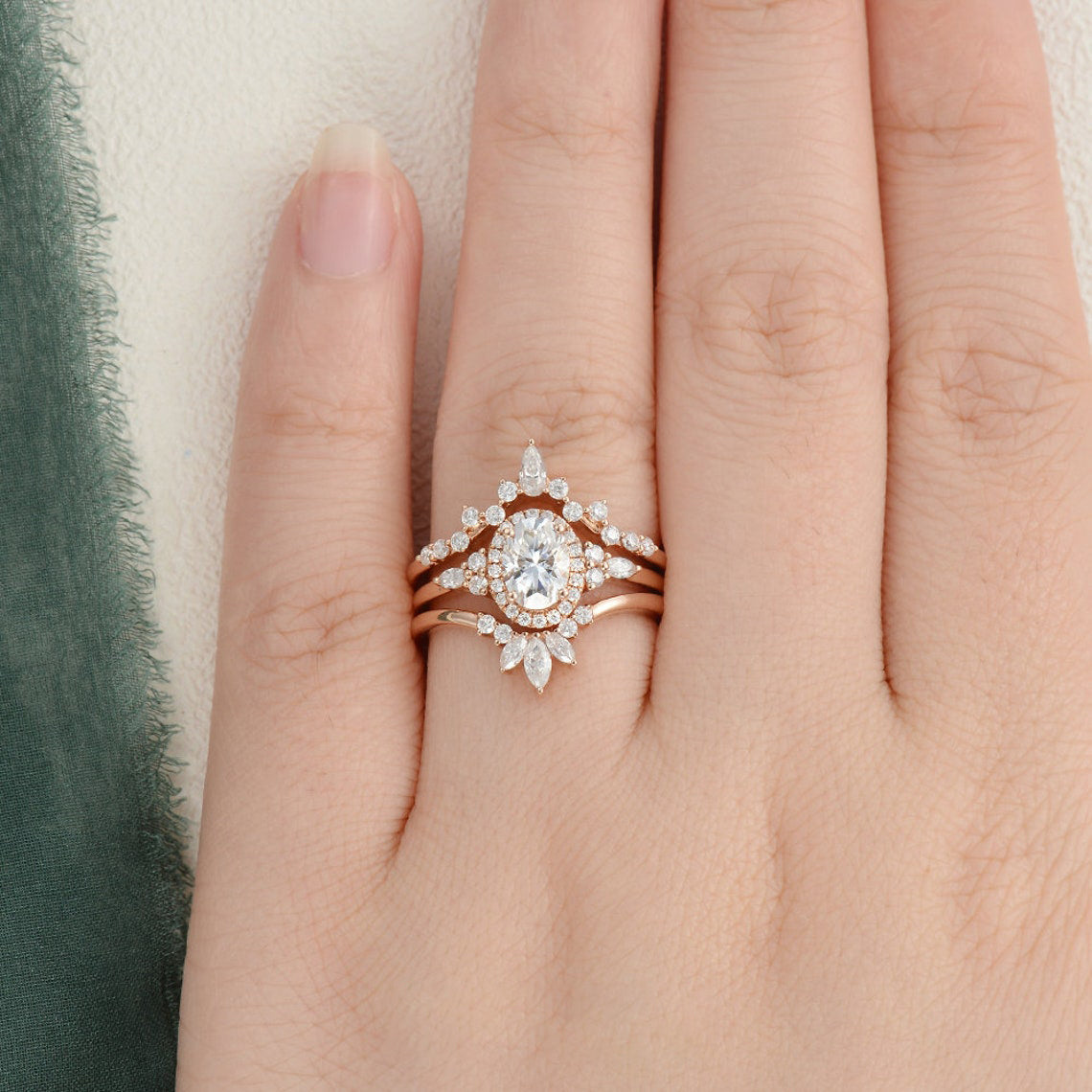 3pcs Vintage Style Bridal Ring Set, Oval Cut Center Stone