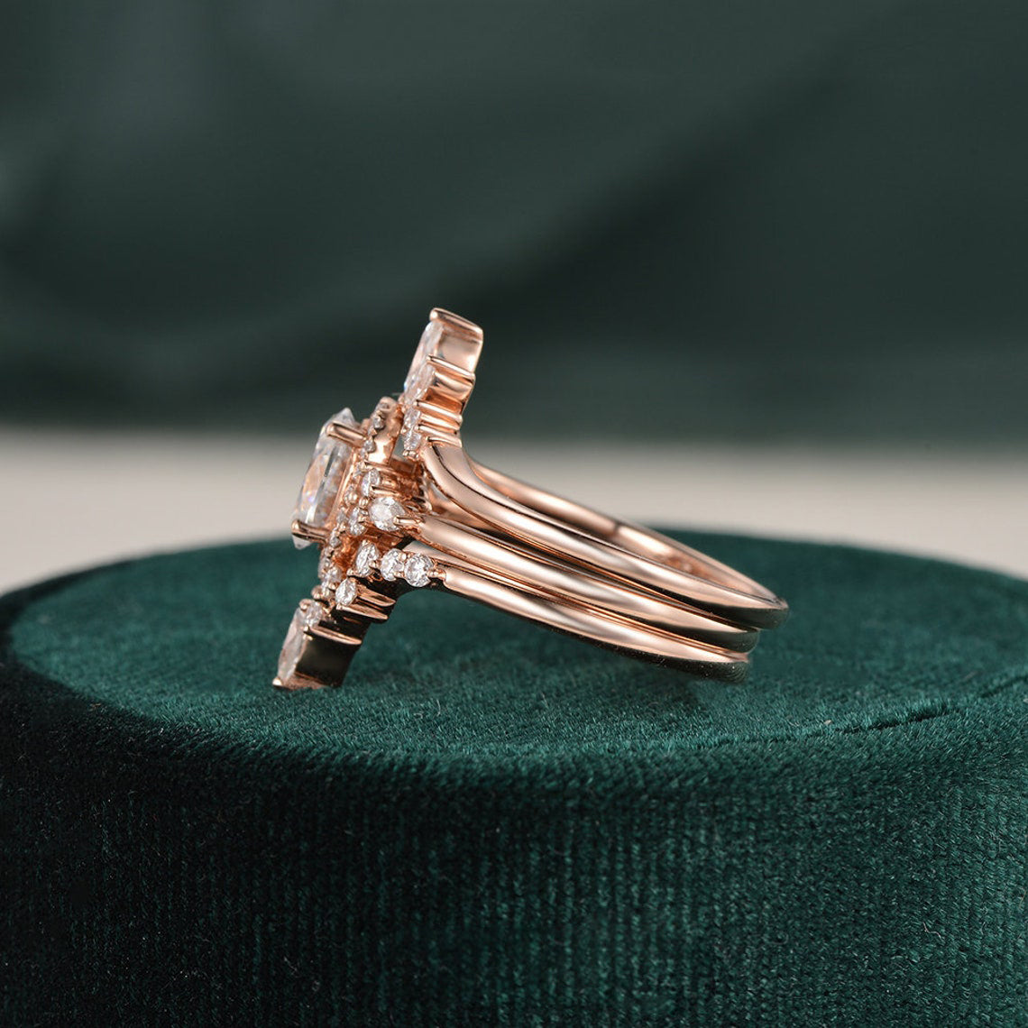 3pcs Vintage Style Bridal Ring Set, Oval Cut Center Stone