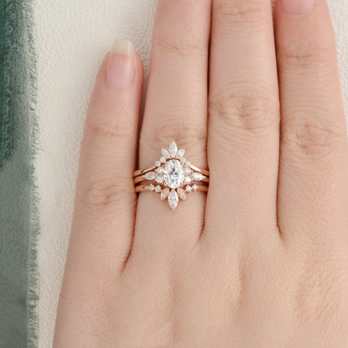 3pcs Vintage Style Bridal Ring Set, Oval Cut Center Stone