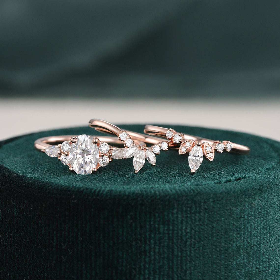 3pcs Vintage Style Bridal Ring Set, Oval Cut Center Stone