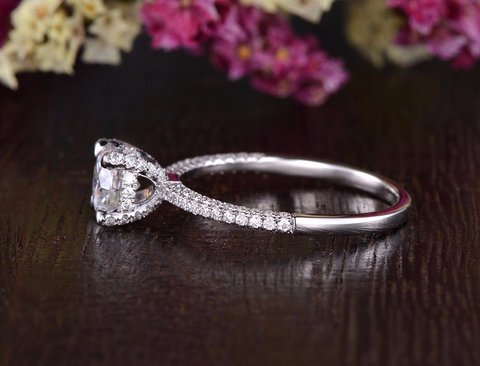 Round Cut Lab Diamond Engagement Ring, Delicate Vintage Design
