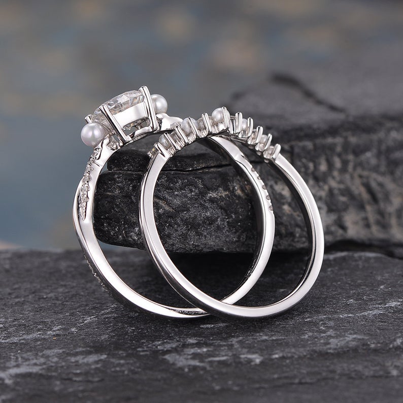 Round Cut Lab Diamond and Silver Pearl Ring set
