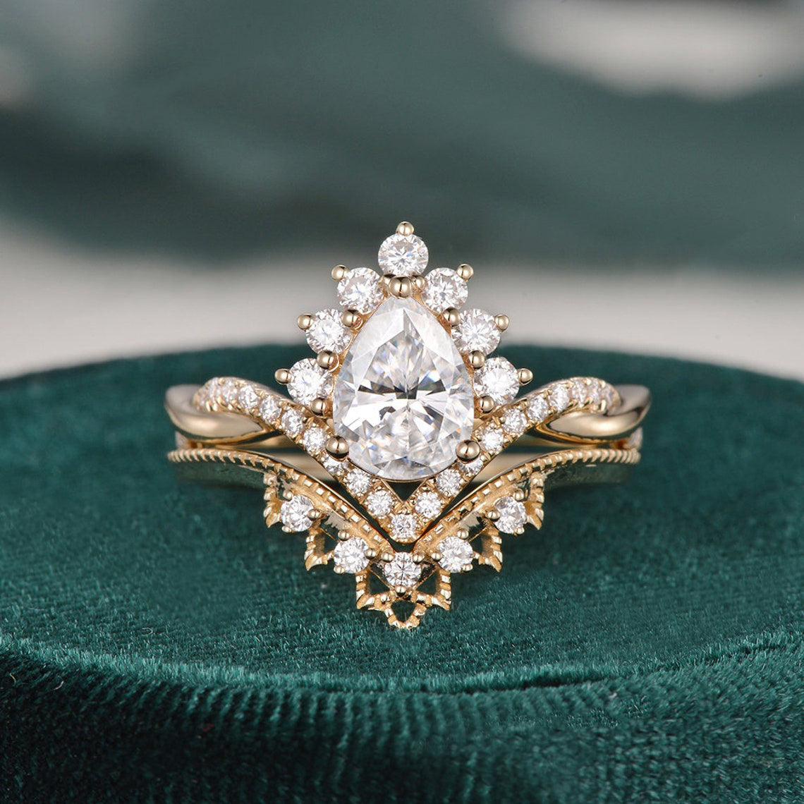 Vintage Style Bridal Ring Set, Oval Cut Center Stone