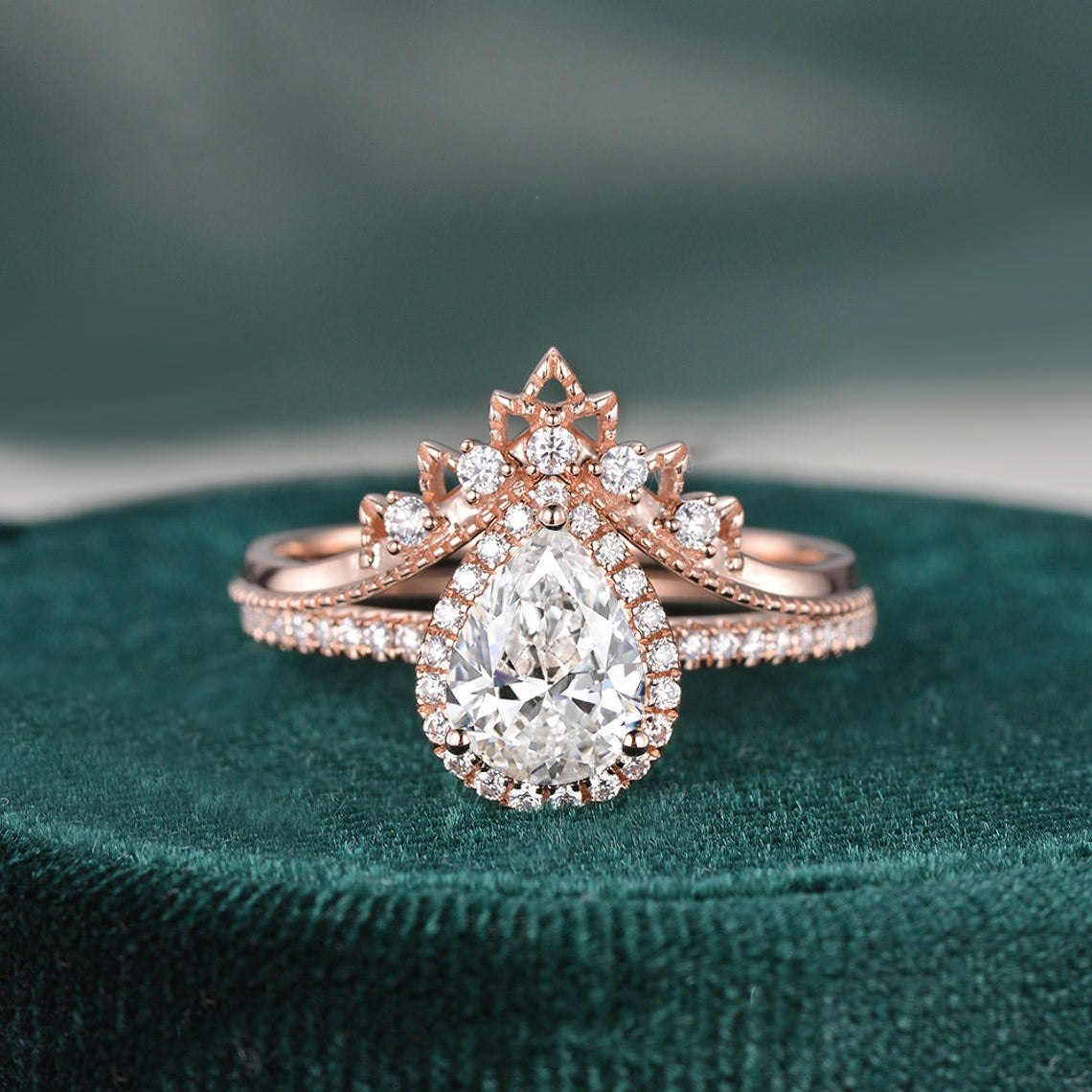 Vintage Style Bridal Ring Set, Pear Cut Center Stone