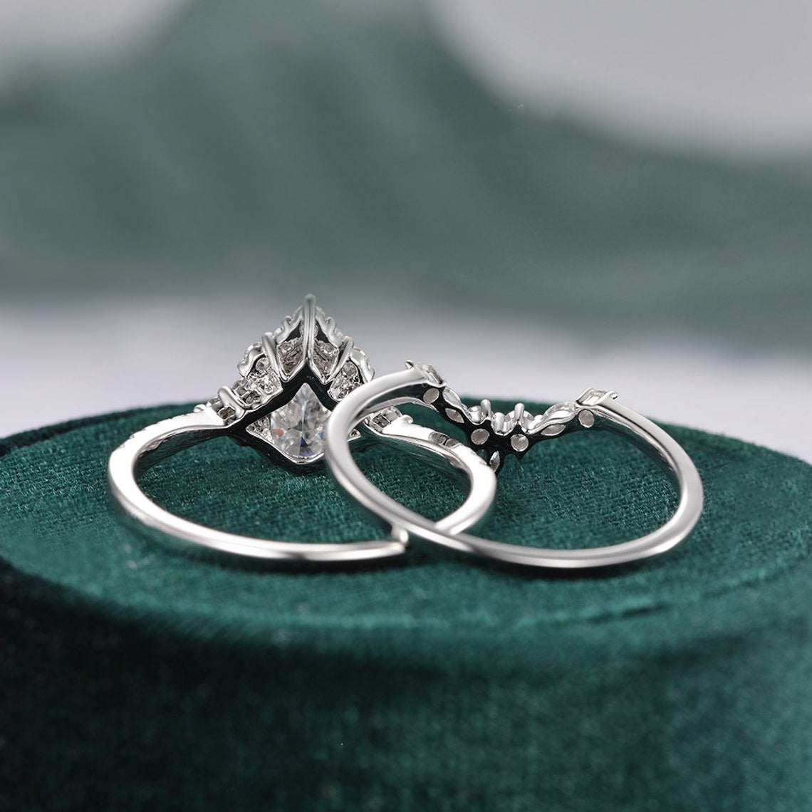 Vintage Style Bridal Ring Set, Pear Cut Center Stone